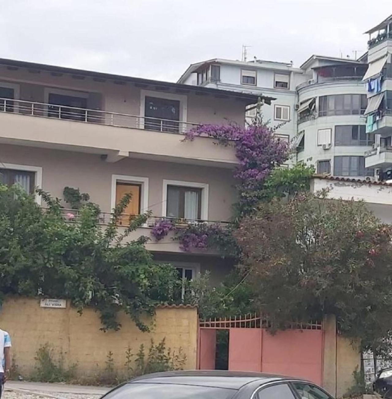 Flowers Guesthouse تيرانا المظهر الخارجي الصورة
